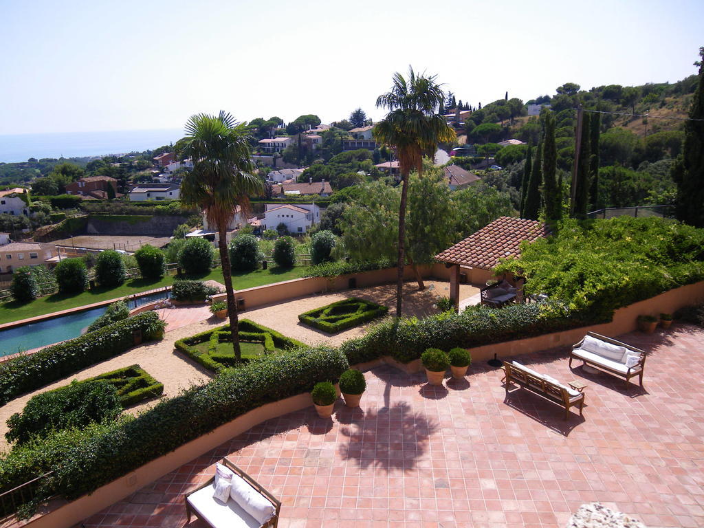 Hotel Can Mora de Dalt Sant Vicenç de Montalt Exterior foto